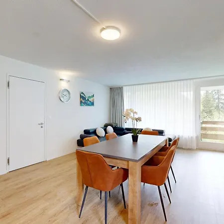 Daire Grosszuegige 4 Schlafzimmer In Bergblick Zentrale Lage Ostrava