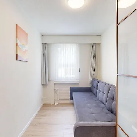 Grosszuegige 4 Schlafzimmer In Bergblick Zentrale Lage Апартаменты Давос