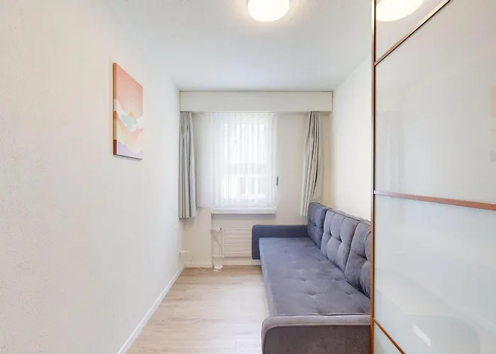 Grosszuegige 4 Schlafzimmer In Bergblick Zentrale Lage Daire Ostrava